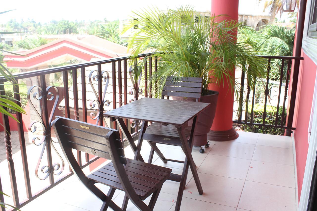 Negolodge Accra Exteriör bild