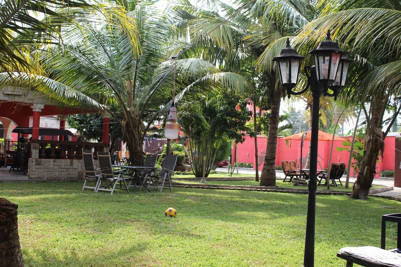 Negolodge Accra Exteriör bild